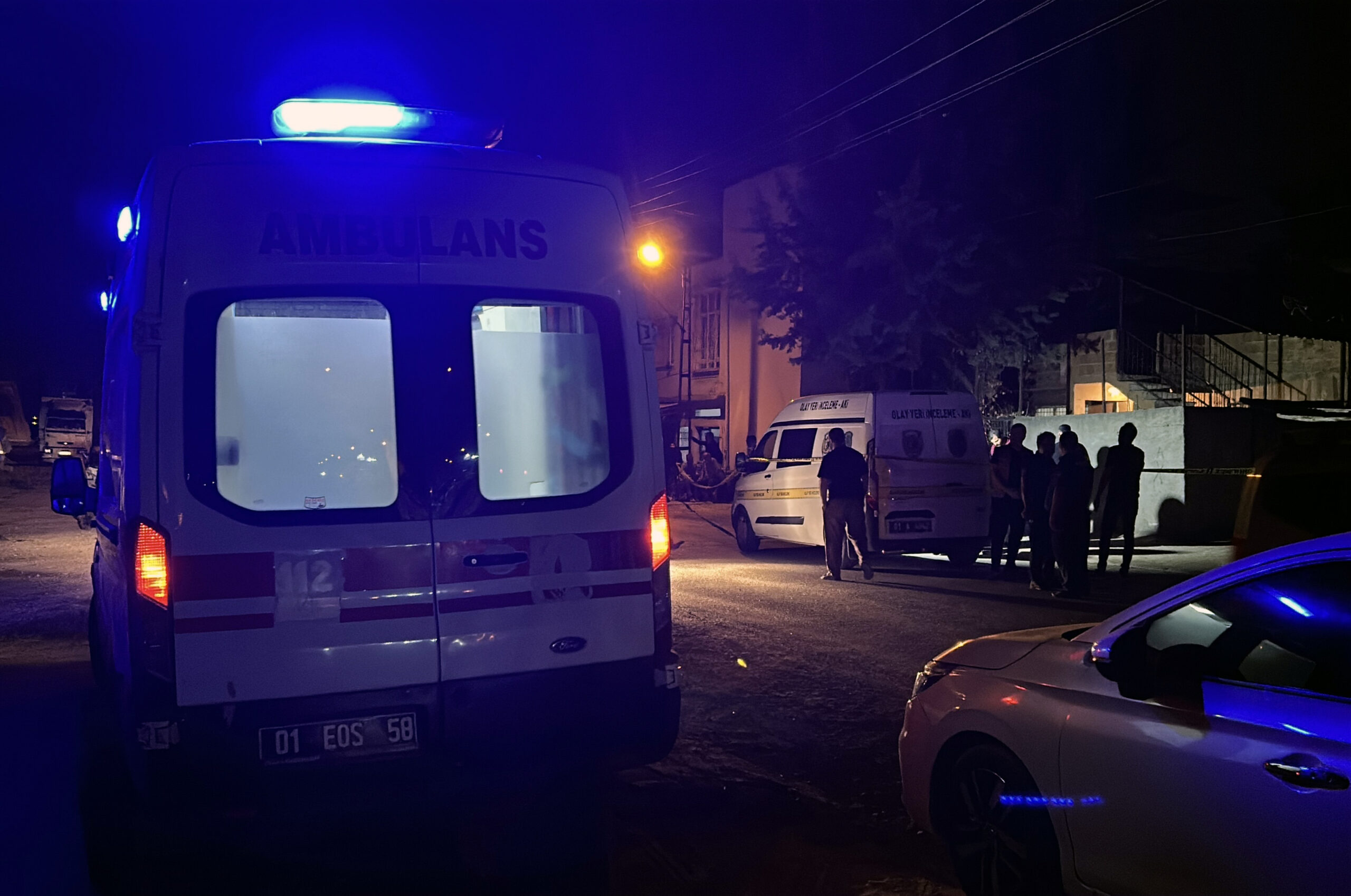 Kardeşini, dükkan kirasını eşit paylaştırmadığı için öldürmüş