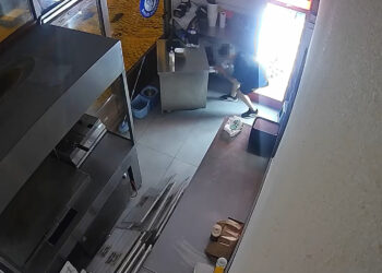 Edirne’de iş yerinden hırsızlık kamerada