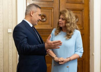 Dışişleri Bakanı Fidan, Bulgaristan Cumhurbaşkanı Yotova tarafından kabul edildi