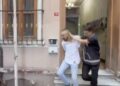 Beyoğlu’nda uzaklaştırma kararı aldıran eski sevgilisinin babasını silahla vurdu
