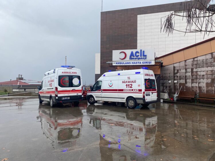TIR'a çarpan motosikletin sürücüsü uzman çavuş, hayatını kaybetti