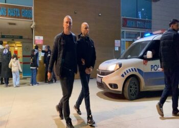 Kokoreççi önündeki cinayette 'azmettirici' değerlendirmesi; 2 sanık için ağırlaştırılmış müebbet talebi
