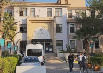 Düğünde tabancayla açılan ateşle 1 kişinin ölümüne ilişkin 2 şüpheli tutuklandı