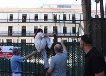 İzmir'de YKS heyecanı başladı