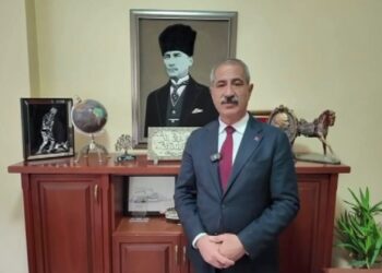 Adalar Belediyesi'ne 'rüşvet' soruşturmasında gözaltına alınan şüpheliler adliyeye sevk edildi