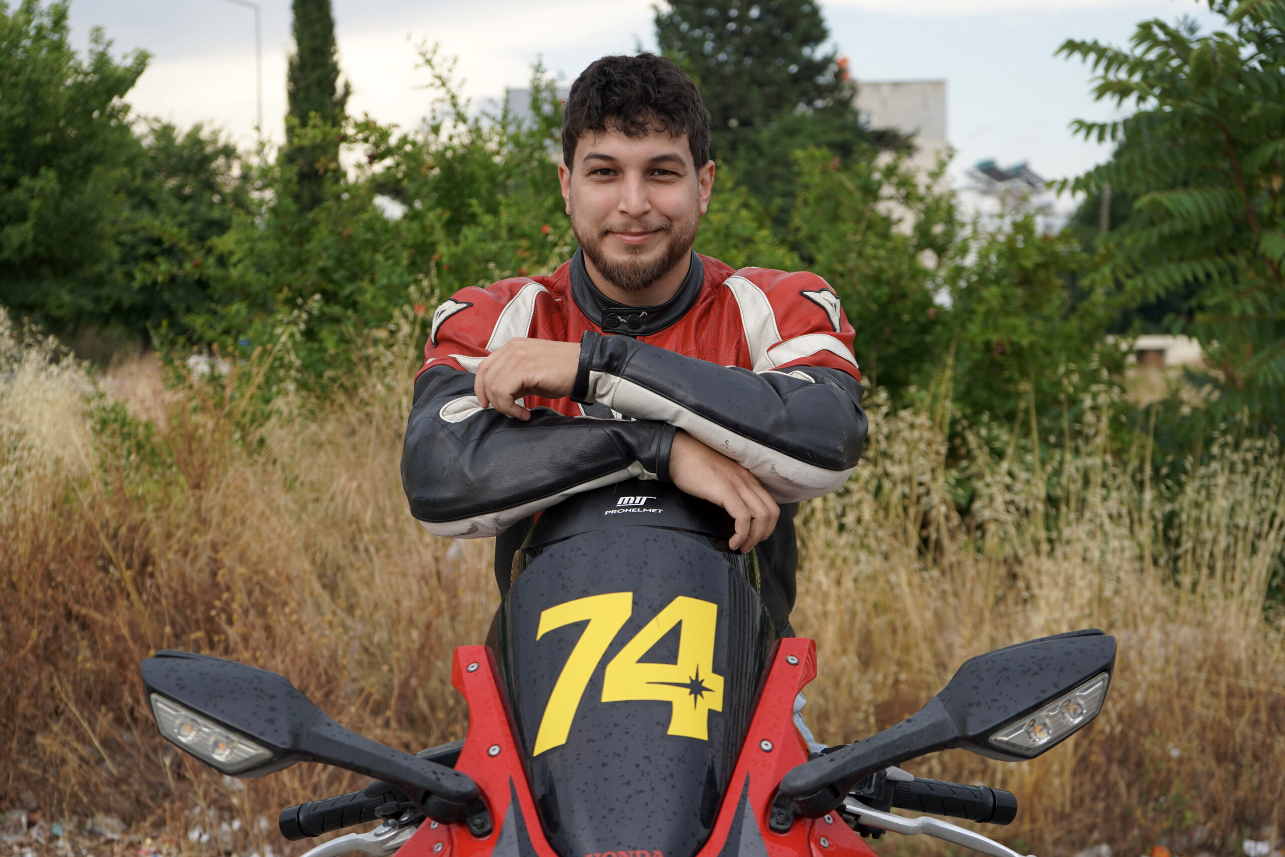 Doktorların 'yürüyemeyebilirsin' dediği Tarık, ölümden döndüğü motosiklete 5 yıl sonra yeniden bindi
