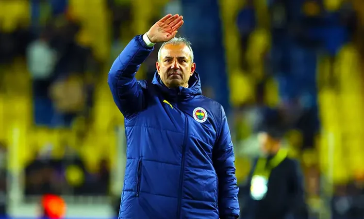 Fenerbahçe'nin yeni teknik direktörü İsmail Kartal oldu