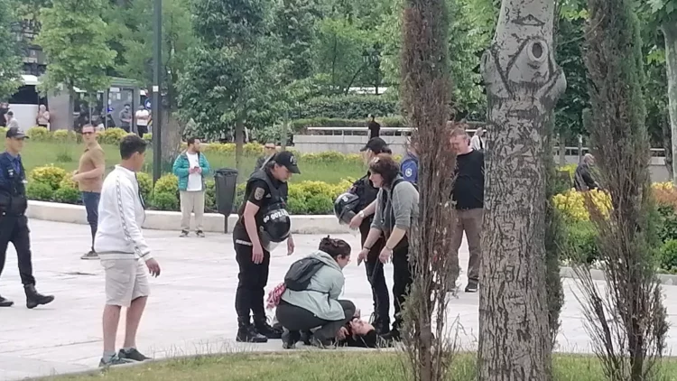 Ankara’da öğretmenlere polis müdahalesi: Çok sayıda eğitimci gözaltına alındı