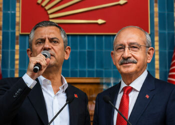 CHP'de deprem etkisi yaratan gelişme: 28 Parti Meclisi Üyesi istifa etti, Kurultay süreci başladı