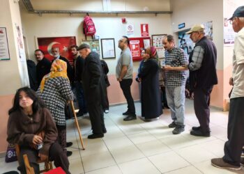 6 beldede yapılan ara seçimlerde, 6 beldenin 5'ini AK Parti kazandı