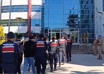 Diyarbakır merkezli 5 ilde yasa dışı bahis operasyonu: 47 gözaltı