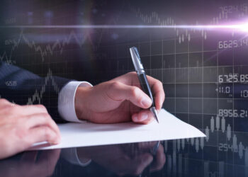 Kredi notunuz düşükse dikkat! Bankaların en çok baktığı puanı yükseltmenin etkili yolları