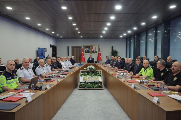 NATO Zirvesi öncesi Ankara'da güvenlik zirvesi! Bakan Çiftçi'den kritik açıklama