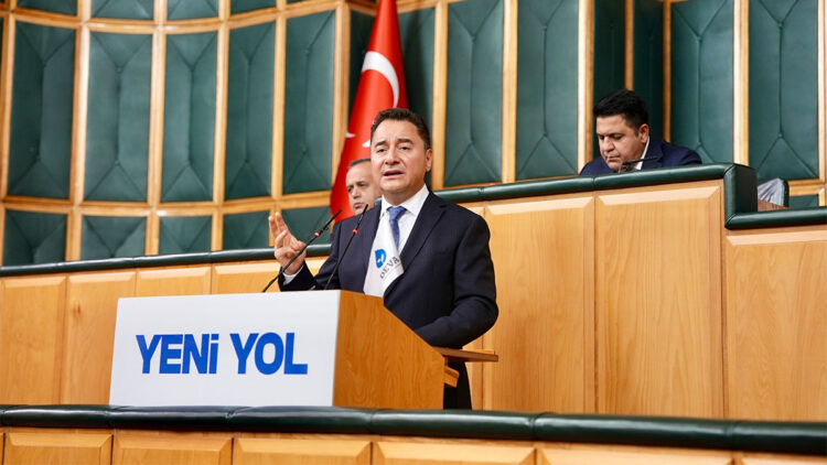 Ali Babacan'dan çifte kutlama!