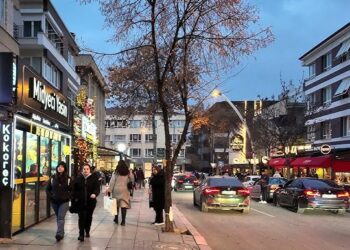 Bahçelievler'de stil, Beşevler'de hayat var! Beşevler dediğin öğrencinin vatanıdır!