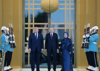 Külliye'de diplomasi zirvesi! Erdoğan çifti NATO liderlerini ağırladı