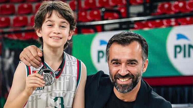 Karşıyaka'da Karabulut gidiyor, Çınar dönüyor
