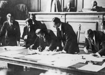Lozan Barış Antlaşması'nın imzalanmasının üzerinden 103 yıl geçti