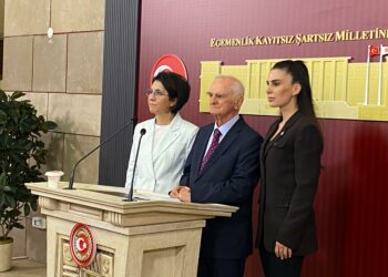Önder Sav, CHP’den istifa etti