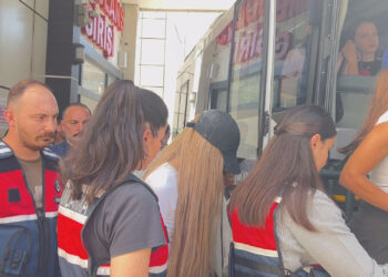Uyuşturucu soruşturmasında 11 kişinin testi pozitif çıktı