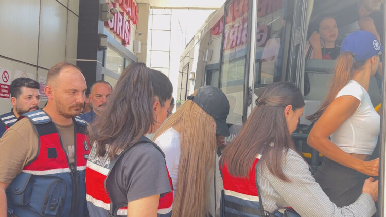 Uyuşturucu soruşturmasında 11 kişinin testi pozitif çıktı