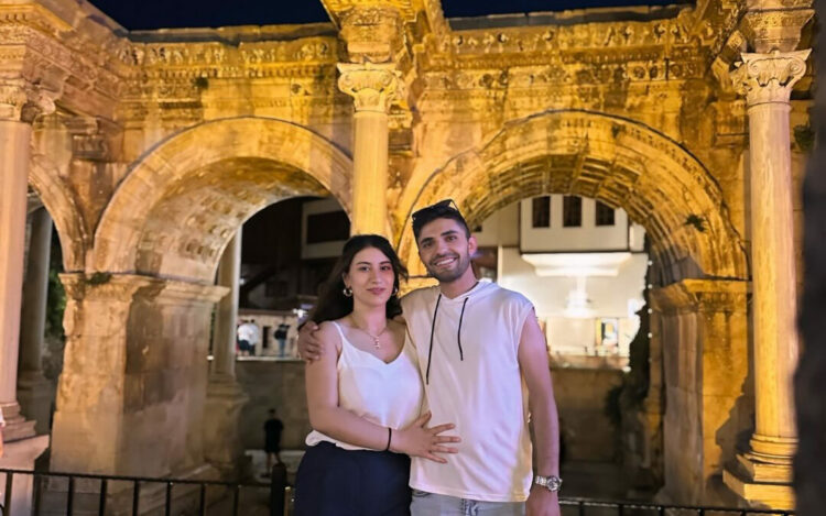 Kazada uzman çavuş ile eşi öldü, 8 aylık bebekleri ağır yaralandı