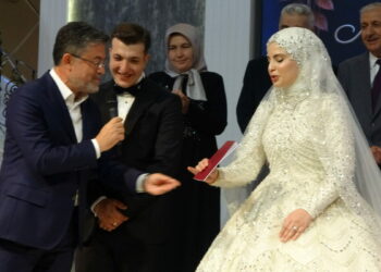 Bakan Yumaklı, nikah şahidi oldu