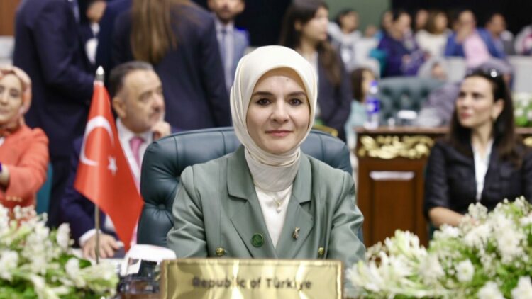 Aile ve Sosyal Hizmetler Bakanı Göktaş, Pakistan’da