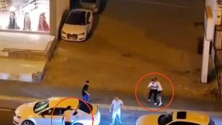 Diyarbakır'da yumruklu ve sopalı kavga kamerada