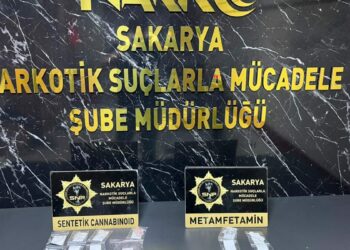 Sakarya'da uyuşturucu operasyonu: 5 gözaltı