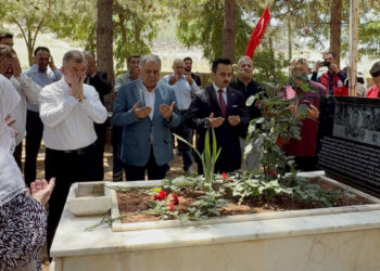 15 Temmuz şehidi Şirin Diril, mezarı başında anıldı