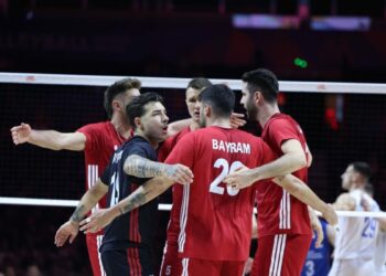 A Milli Erkek Voleybol Takımı, Sırbistan'ı set vermeden geçti