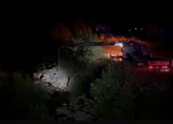 Çanakkale’de dereye yuvarlanan cip sürücüsü hayatını kaybetti