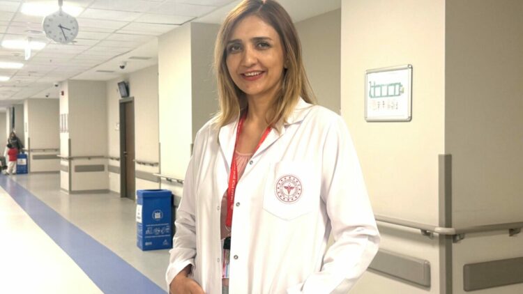 Yaz aylarında doğru yıkanmayan sebze ve meyvelerde enfeksiyon riski