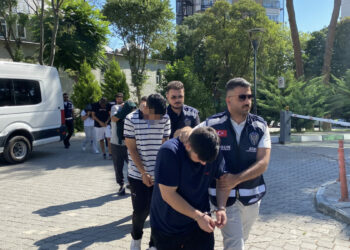 Samsun merkezli 4 ilde dolandırıcılık operasyonu; 7 gözaltı