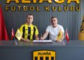 Aliağa FK'dan iki imza