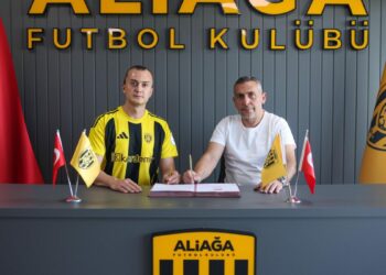 Aliağa FK'dan iki imza