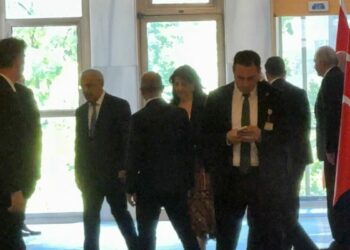 Bahçeli, DEM Parti heyeti ile bir araya geldi