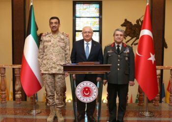 Bakan Güler, Kuveyt Genelkurmay Başkanı Al-Shuraian'ı kabul etti