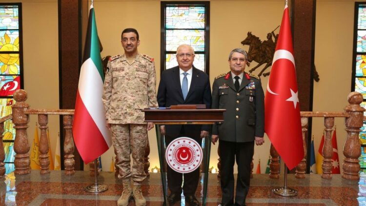 Bakan Güler, Kuveyt Genelkurmay Başkanı Al-Shuraian'ı kabul etti