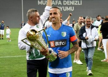 Bodrum FK'da Erkan Değişmez genel kaptan olarak yuvaya döndü