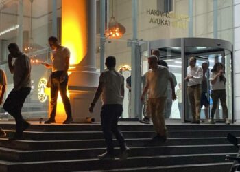Tahliye edilen eski Akçakoca belediye başkanı yeniden tutuklandı