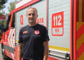 Park halindeki araçlarda sıcaklık nedeniyle yangın riskine karşı uyarı