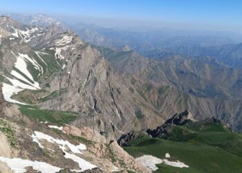 Cilo Sat Dağı'nda kaybolan dağcıyı arama çalışmaları 4'üncü gününde