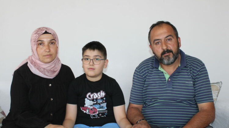 SMA hastası Halil İbrahim, mimar olup depreme dayanıklı binalar inşa etmek istiyor