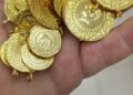 Bağışlanan kıyafetlerden 23 altın ile 6 bin 500 lira çıktı