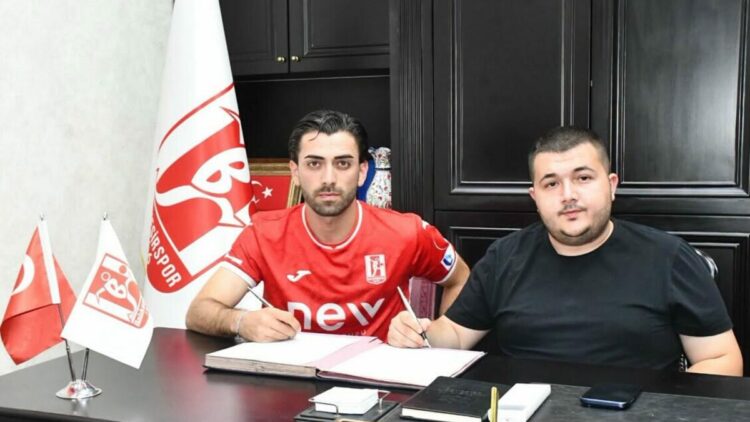 Balıkesirspor Erdal Kaya ile imzaladı