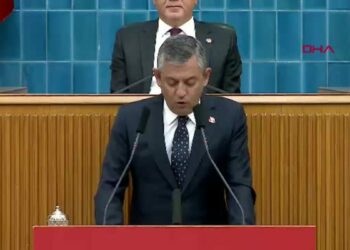 Özgür Özel: Yeni partimizi kuruyoruz