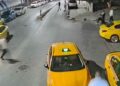 Sultangazi'de freni çekilmeyen taksi geri kaydı; çevredekliler durdurmaya çalıştı