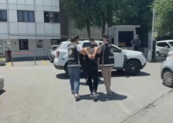 Kadıköy'de iş yeri kurşunlayan 3 şüpheli tutuklandı